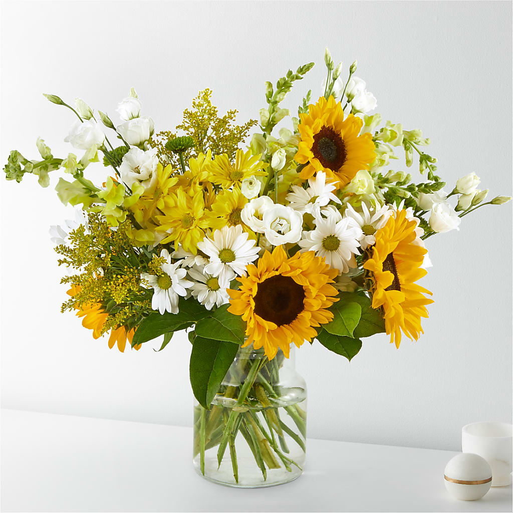 Hello Sunshine Bouquet – LANGE'S WOODLAND FLOWERS, Lemont IL