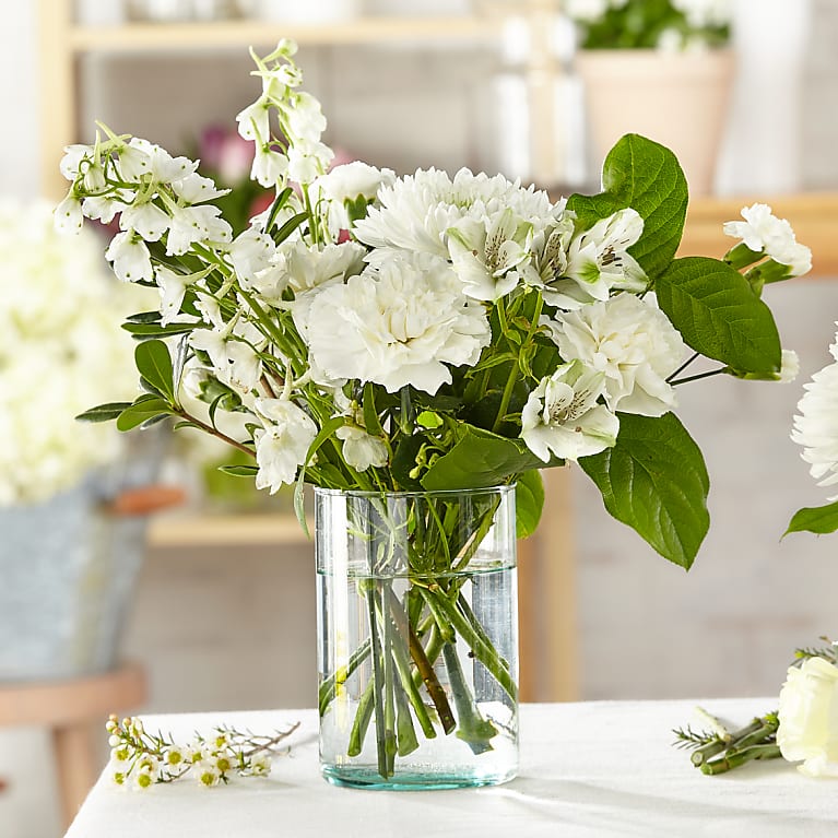 Classic Ivory - Designer's Choice – LANGE'S WOODLAND FLOWERS, Lemont IL