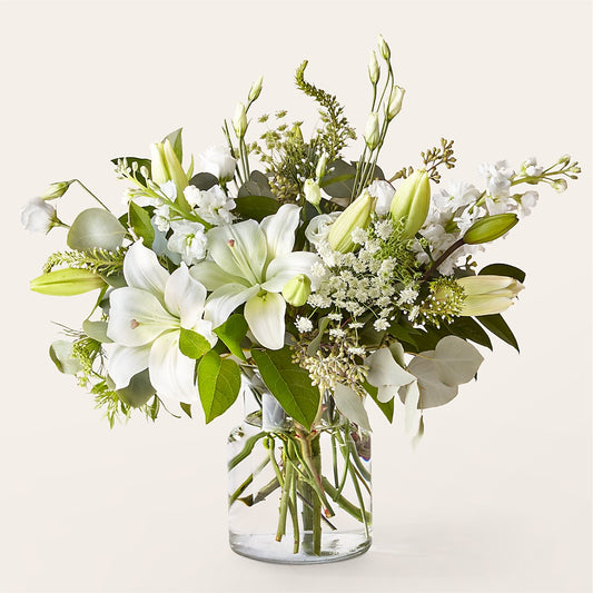 Alluring Elegance Bouquet – LANGE'S WOODLAND FLOWERS, Lemont IL