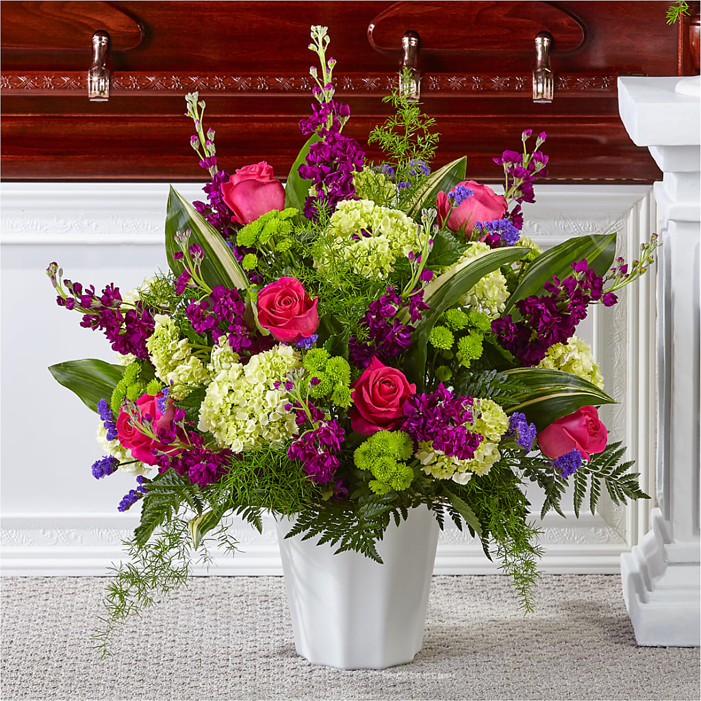 Beautiful Horizons Floor Basket – LANGE'S WOODLAND FLOWERS, Lemont IL