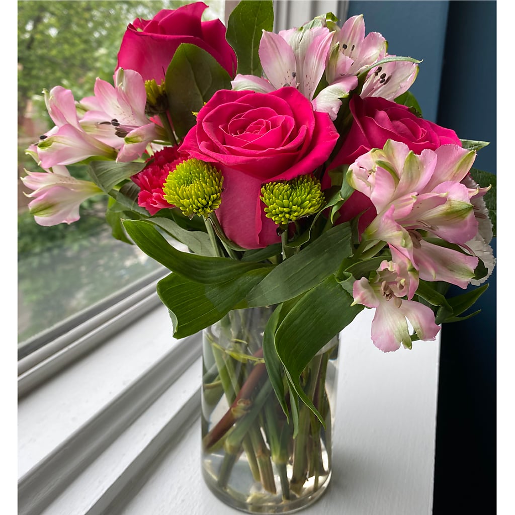 Sweet & Pretty Bouquet – LANGE'S WOODLAND FLOWERS, Lemont IL